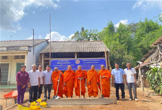Hội Đoàn kết sư sãi yêu nước huyện Trà Cú: Khởi công xây dựng nhà tình thương cho hộ nghèo xã Đại An